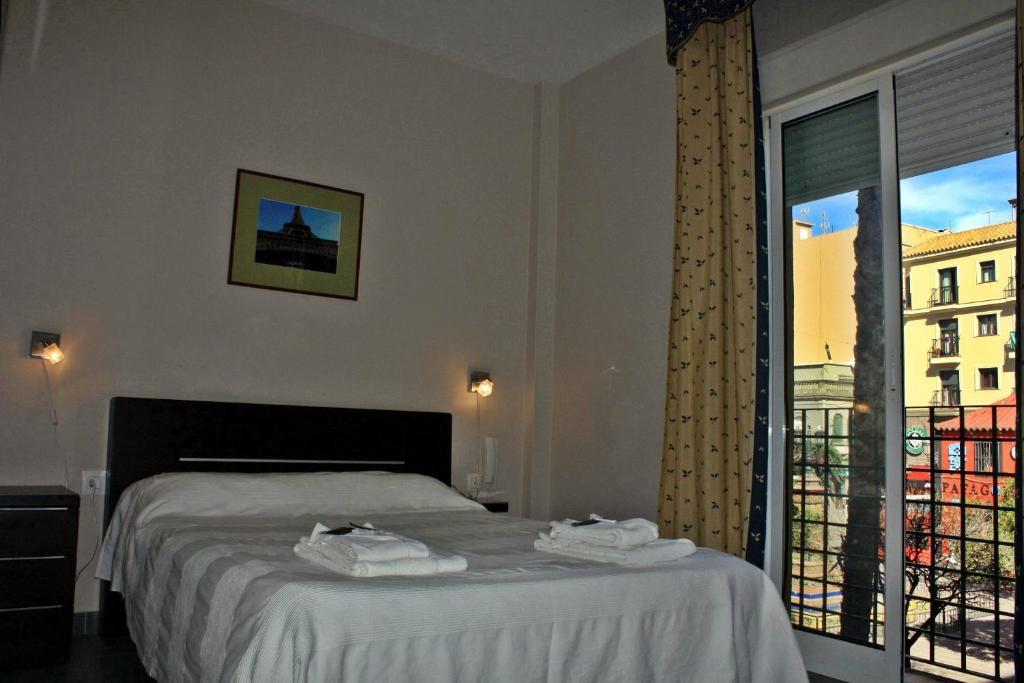 Hostal Carlos I La Línea de la Concepción Oda fotoğraf